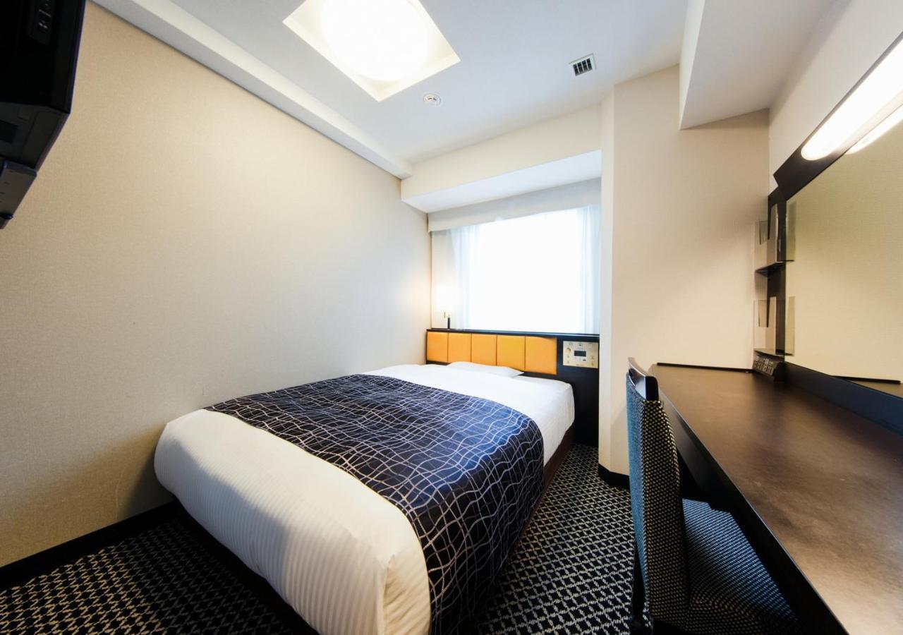 אוסקה Apa Hotel Midosuji Honmachi Ekihigashi מראה חיצוני תמונה