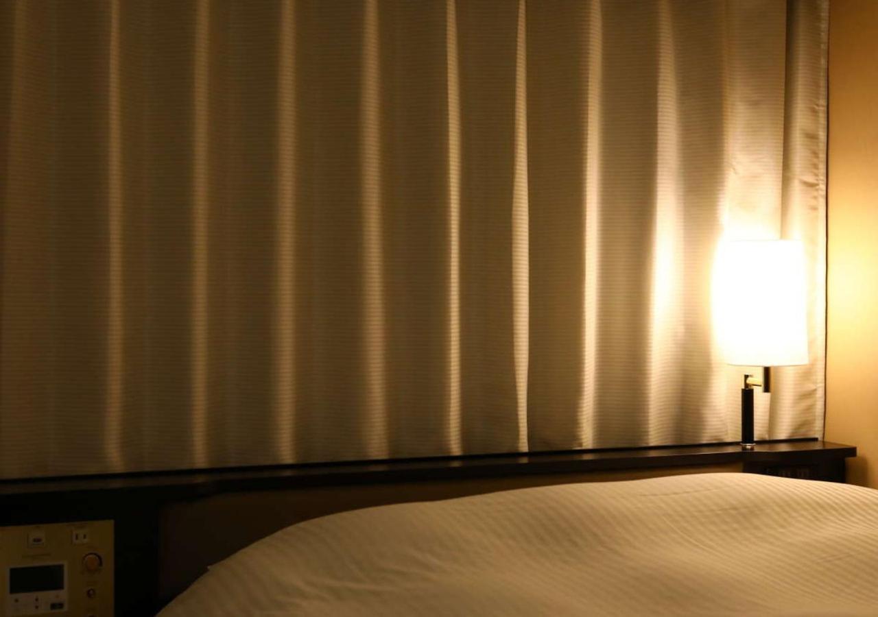אוסקה Apa Hotel Midosuji Honmachi Ekihigashi מראה חיצוני תמונה